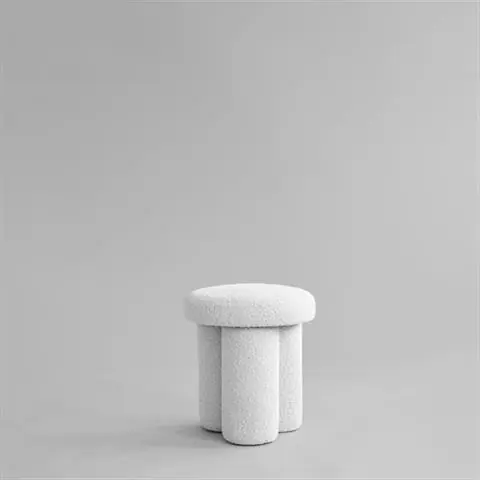 Oferta limitowana STOŁEK BIG FOOT OFF WHITE | 101 COPENHAGEN